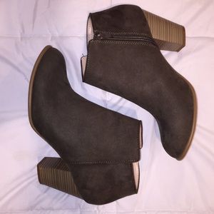 Old navy booties